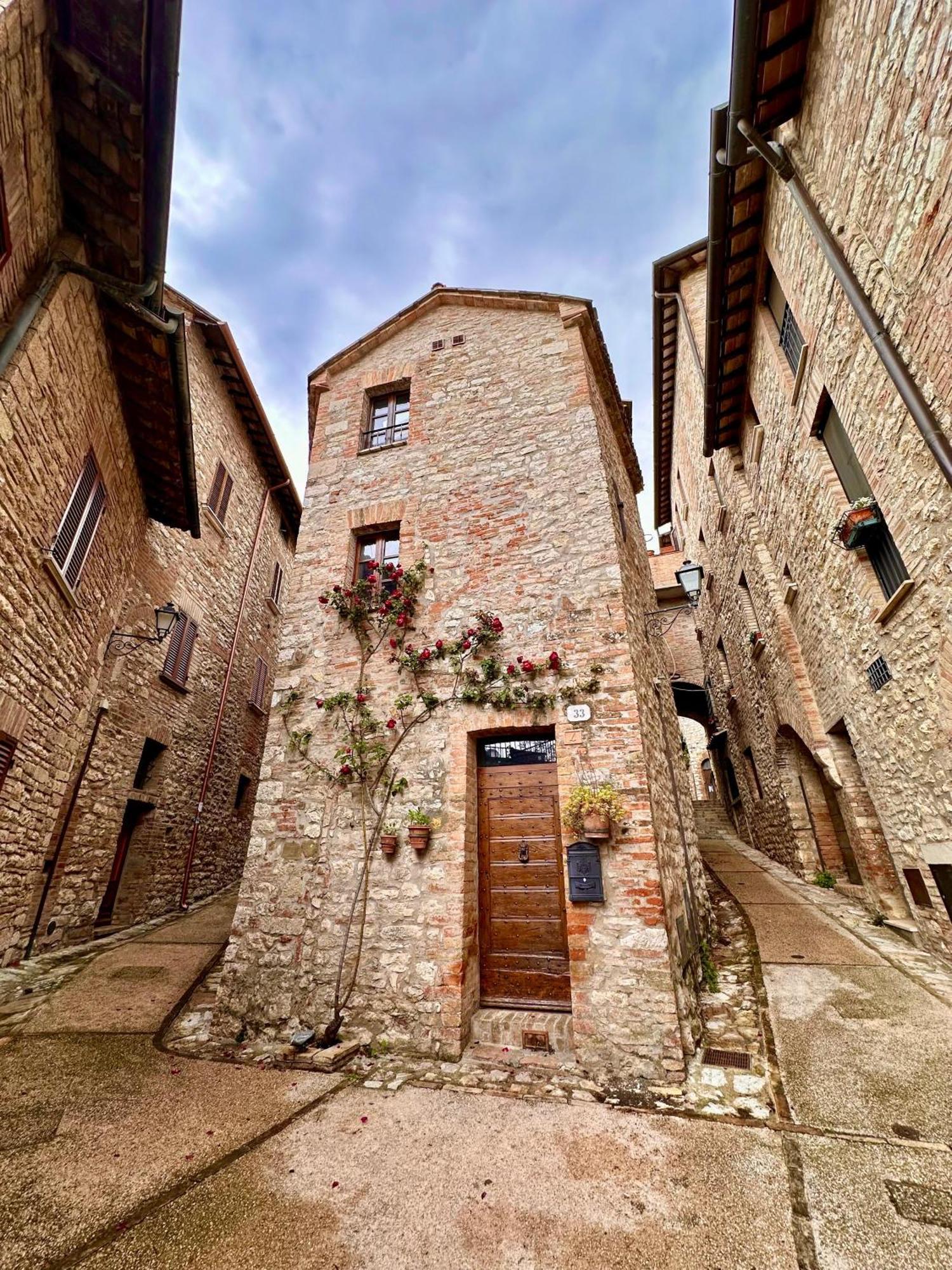 Forma Your Boutique Suite Corciano Exteriör bild